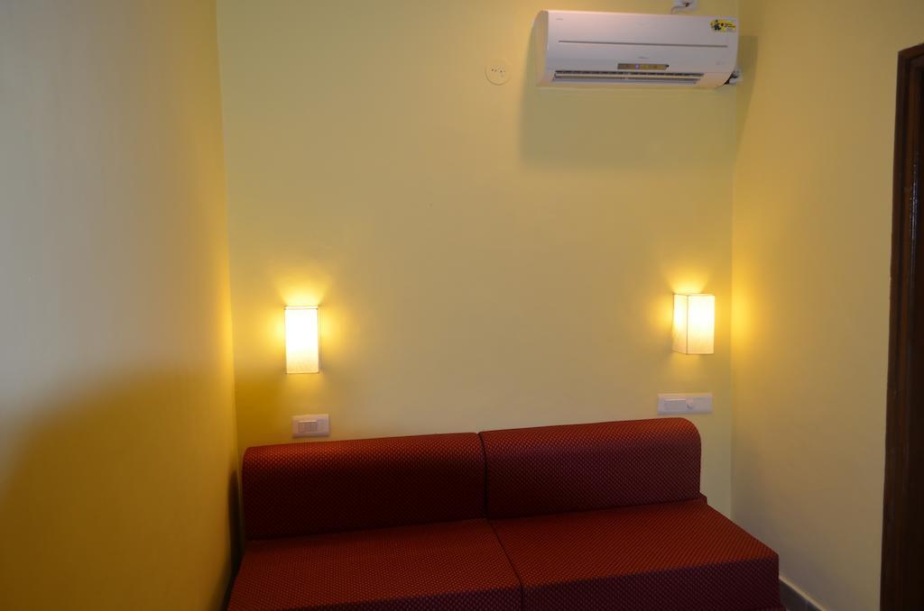 De Sai Palace Calangute Habitación foto